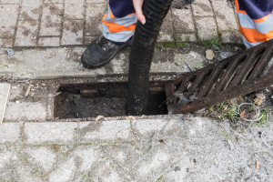 Drain cleaning contractors in Wilmette Illinois