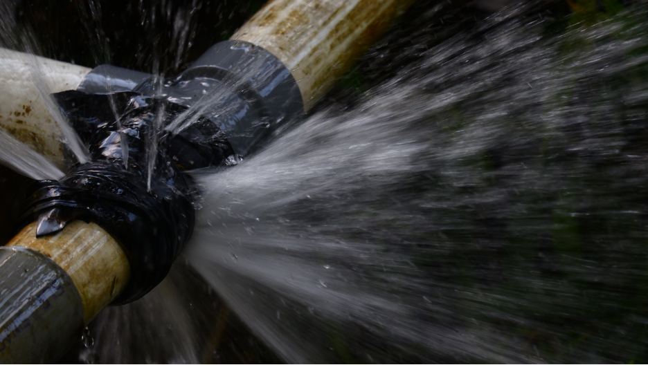 What Qualifies as a Plumbing Emergency? An Emergency Plumber in Deerfield, Illinois Explains